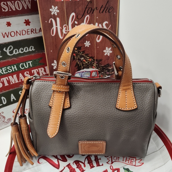 ❤️EUC Dooney and Bourke Kendra Mini Crossbody Satchel Bag, Grey & Tan Leather - Picture 5 of 16